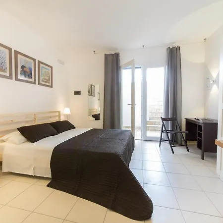 Salentoineout Bed & Breakfast Marina di Mancaversa